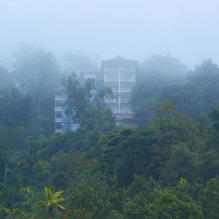 Spice Country Resort Chithirapuram Ngoại thất bức ảnh